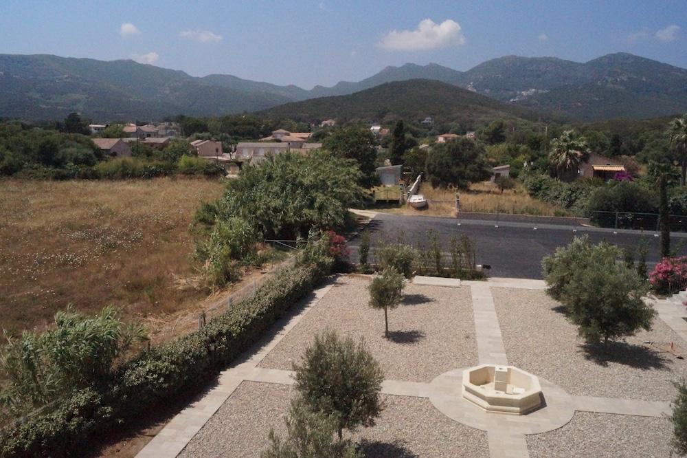 Residence Villa Tyrrenia Macinaggio  Exterior photo